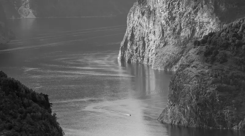 EARTH photo 16